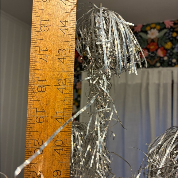 Vintage Pompom Aluminum Christmas Tree - Picture 7 of 13